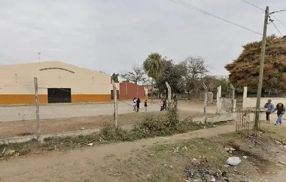 Escuela Roberto Terrones - Oran