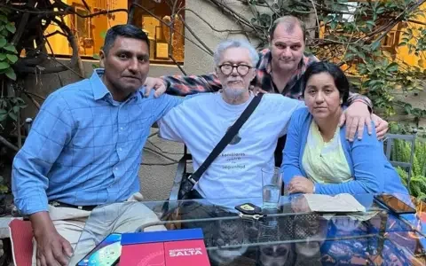 69c35ae315cd5__480x300