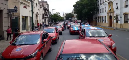 Manifestación de taxis y remises