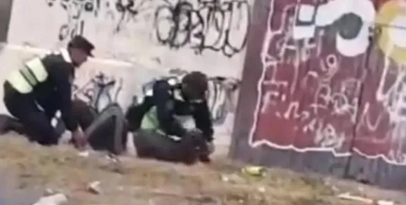 POlicias violentos