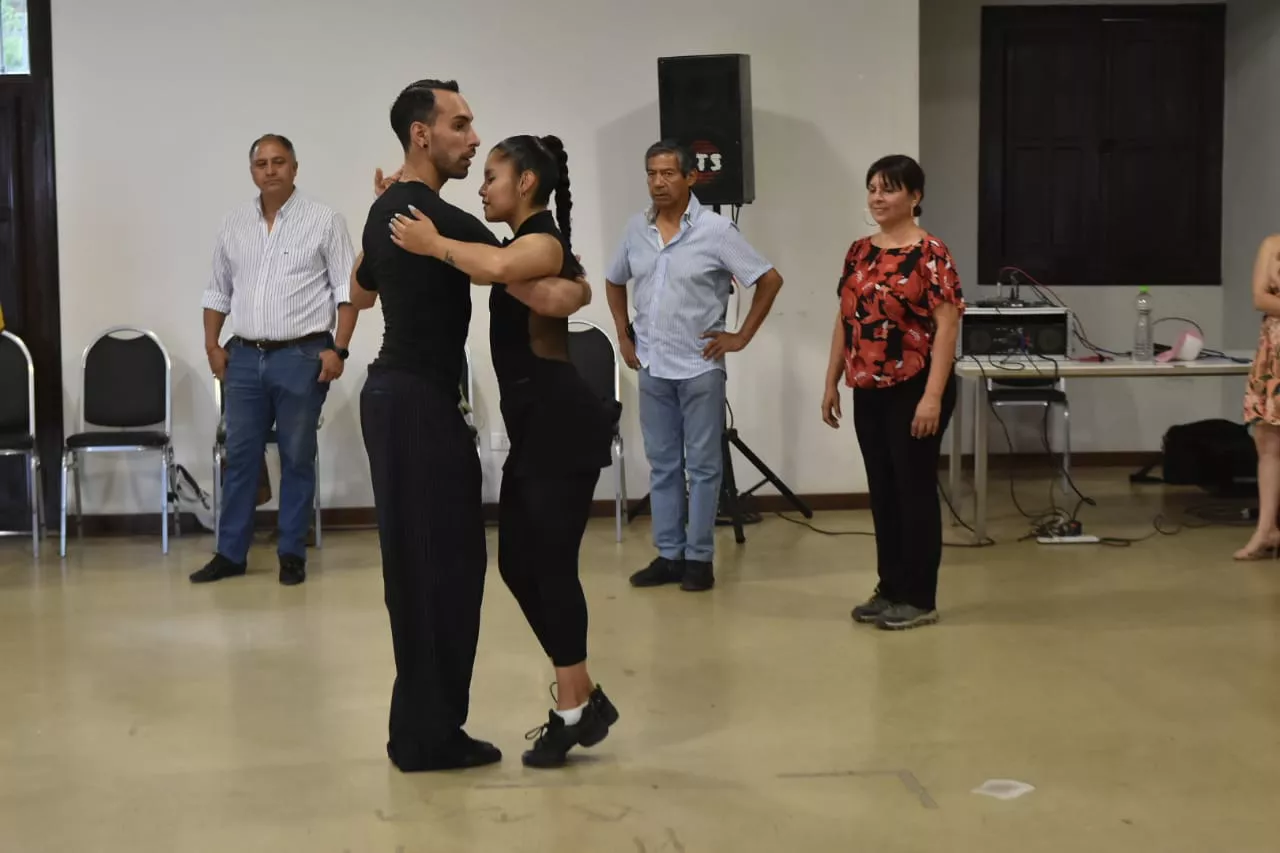 vivi_tango_02