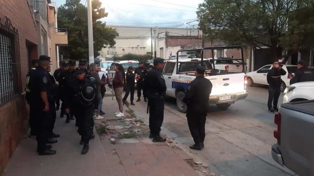 fiesta.clandestina03-1024x575