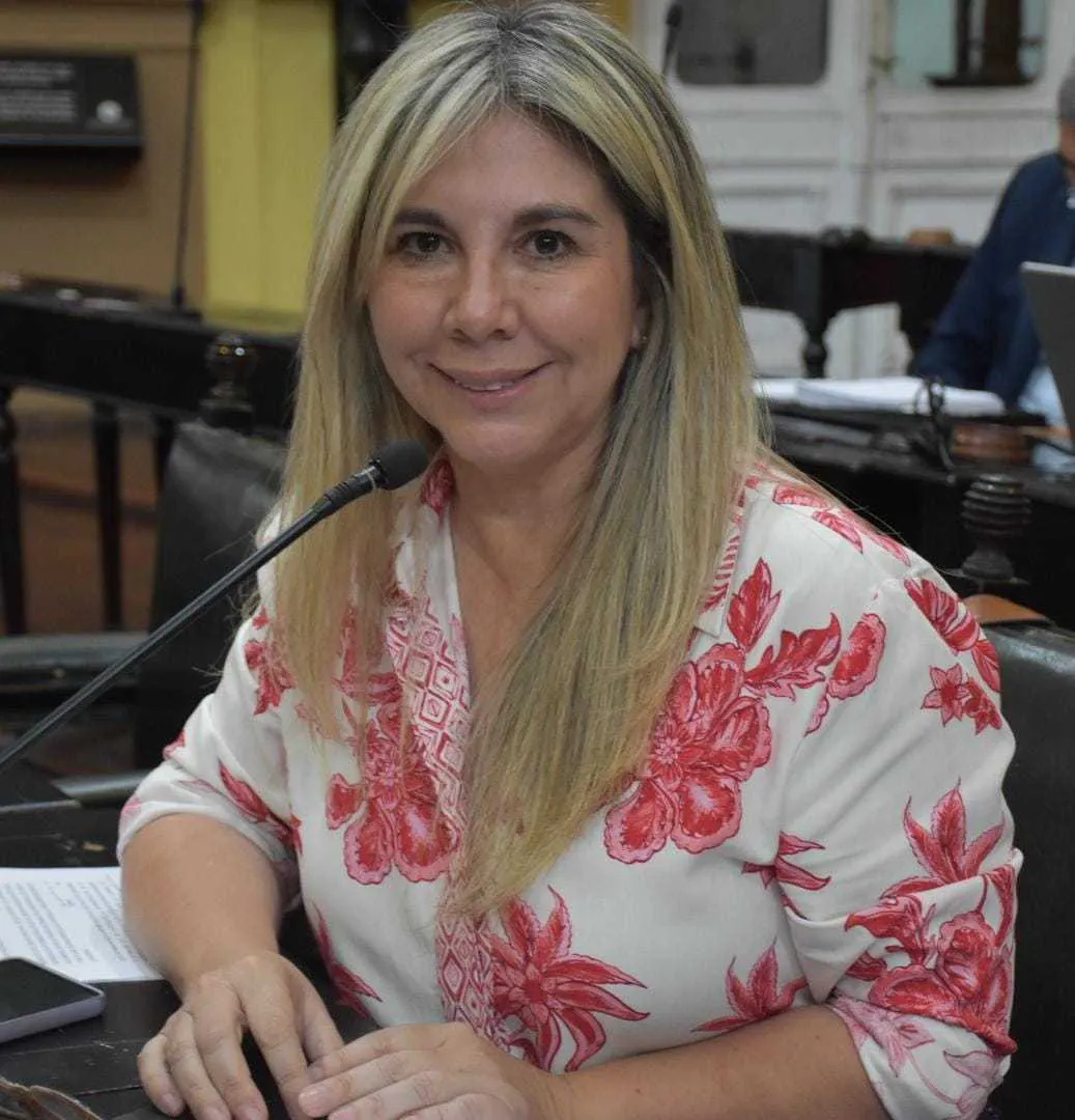 Senadora Navarro