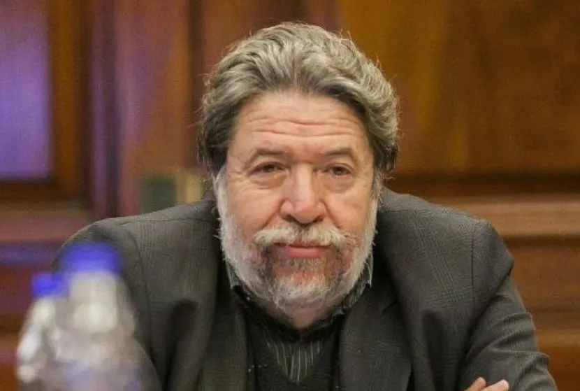 Claudio-lozano