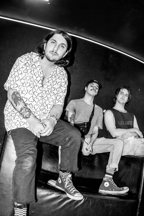 Mujer Cebra - Prensa por Matias Egea