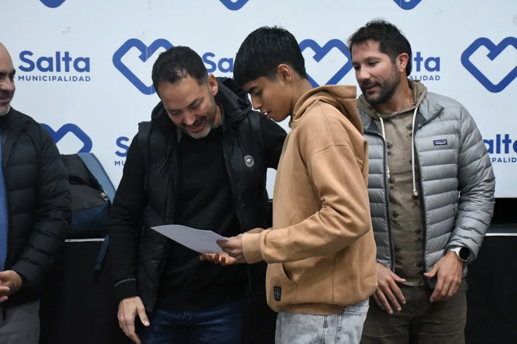 becas-deportivas-2025-1-1024x682