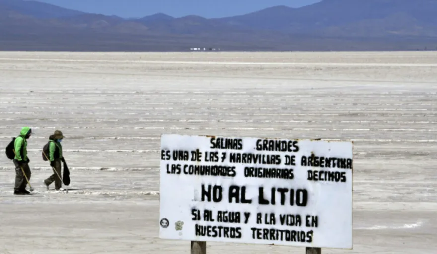 20230701092246_columna-zibecchi-extractivismo-04-1024x640