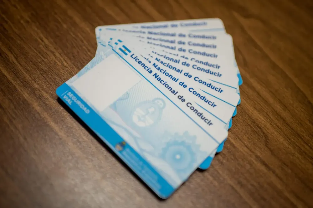 licencia-de-conducir-7-scaled-1-1536x1025