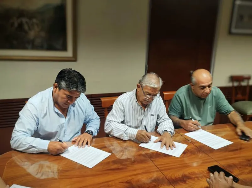 75093-la-utm-firmo-un-acta-acuerdo-con-la-municipalidad