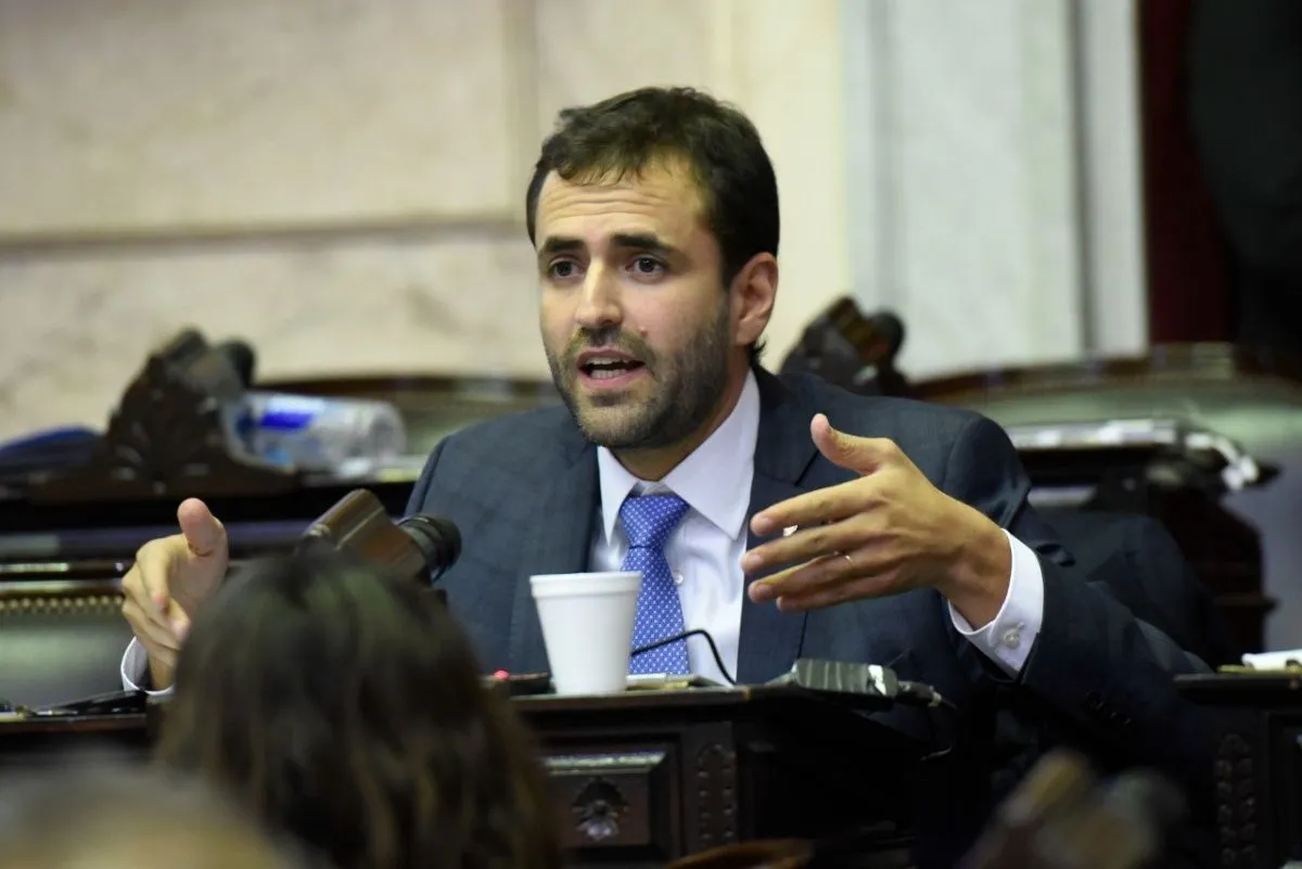 Emiliano-Estrada
