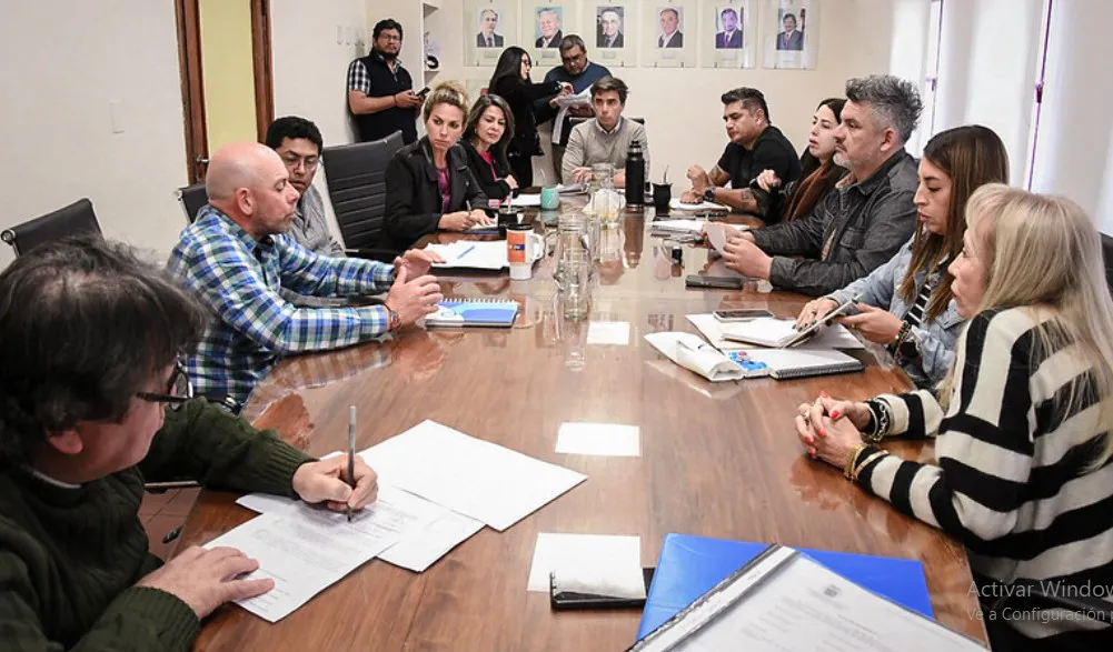 Concejales analiza sustentabilidad vial