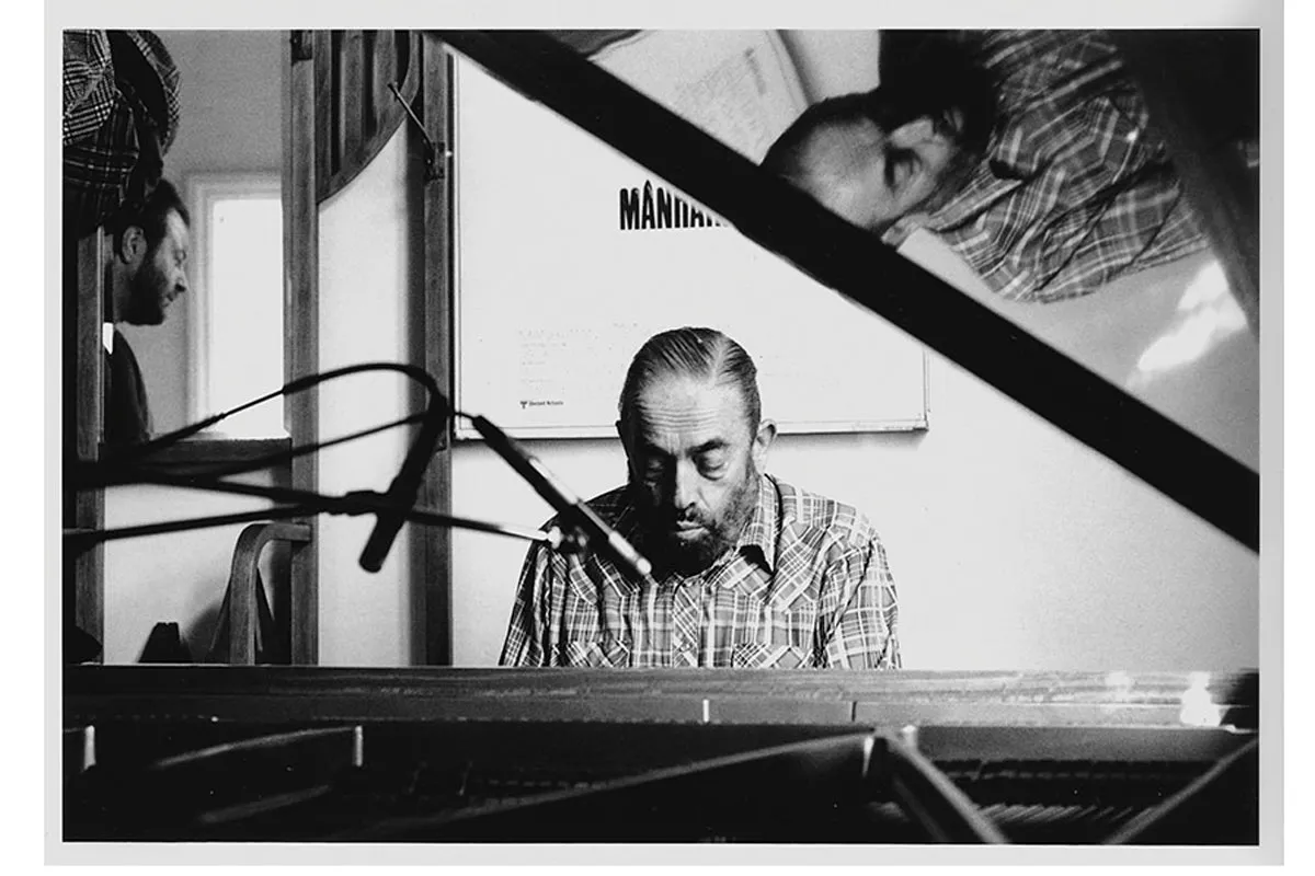 72238b29b1fd05bcdf6e09b135d27597_BIG