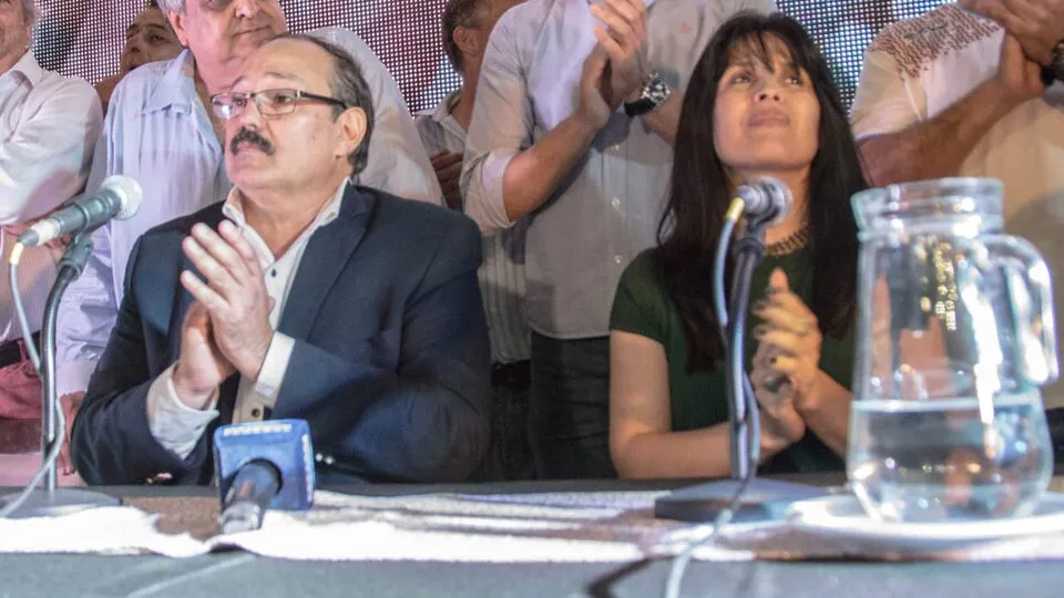 158333-caliva-20y-20leavy-20-282-29