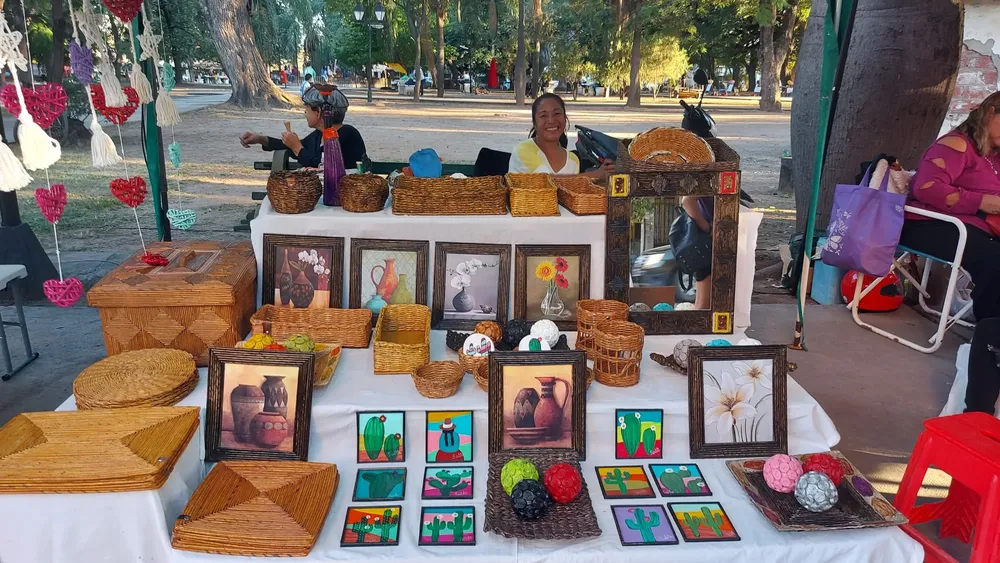 feria-plaza-alvarado-b-2048x1153