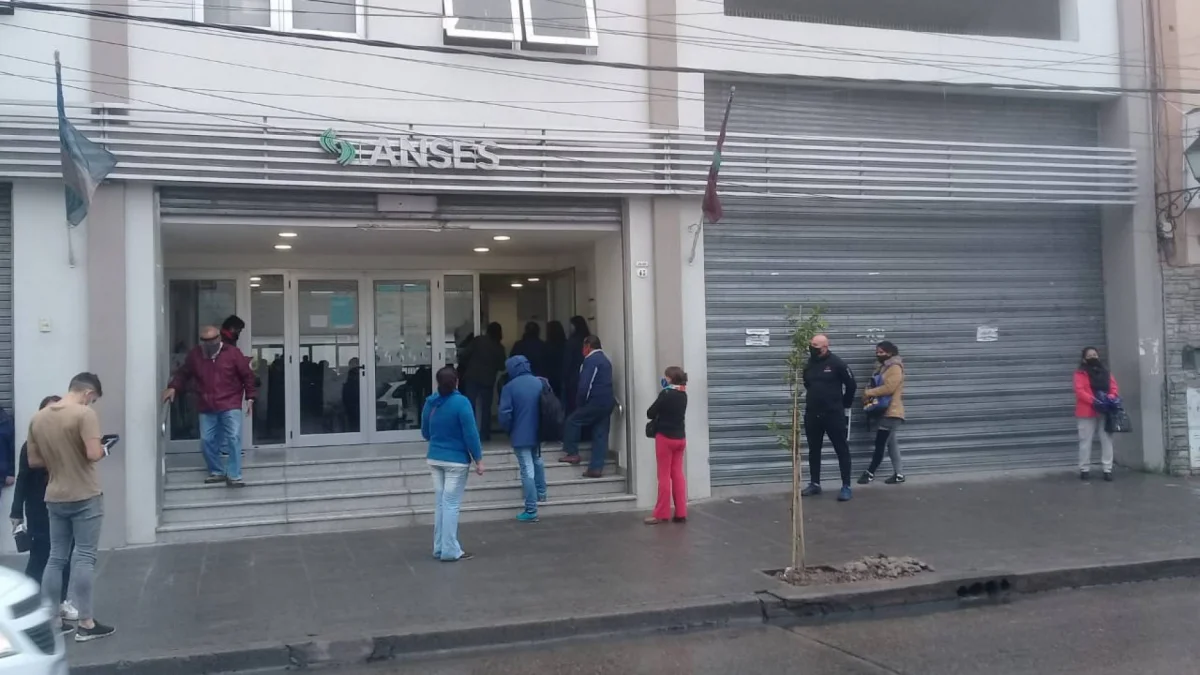 2025-09-25_10-38-investigan-22-000-pensiones-por-discapacidad-truchas-en-salta