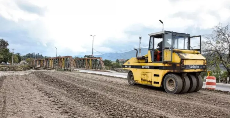 nuevo puente vaqueros
