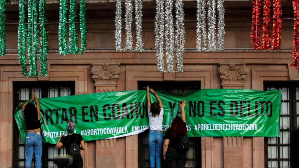 w980-p16x9-2021-09-08T013937Z_2093439795_RC26LP91Q1RM_RTRMADP_3_MEXICO-ABORTION