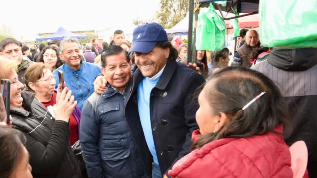 7517-saenz-en-la-expo-mercado-nuestros-emprendedores-y-productores-son-fundamentales-en-la-economia-local