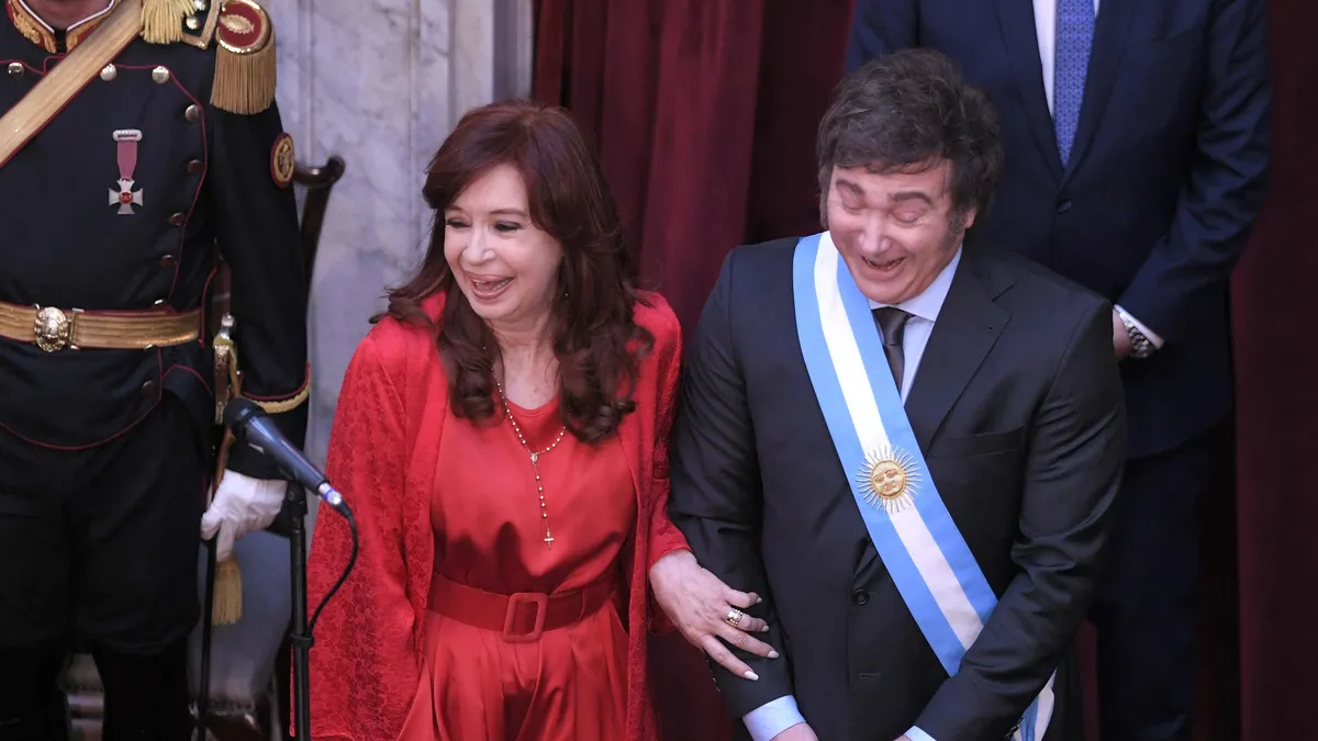 cristina-fernandez-kirchner-y-javier-mileijpg