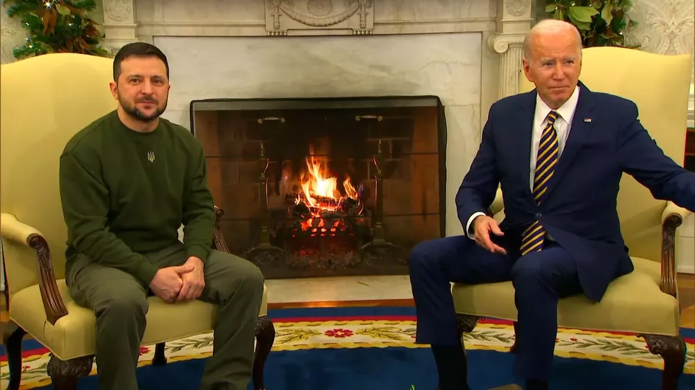 221221145104-biden-zelensky-oval-office-vpx