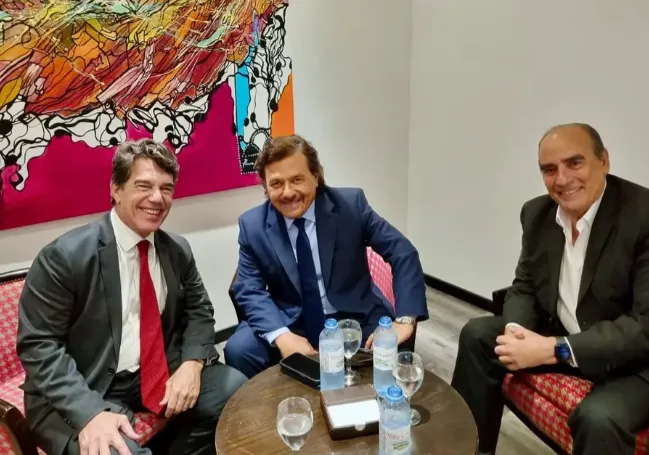 reunion botita con francos